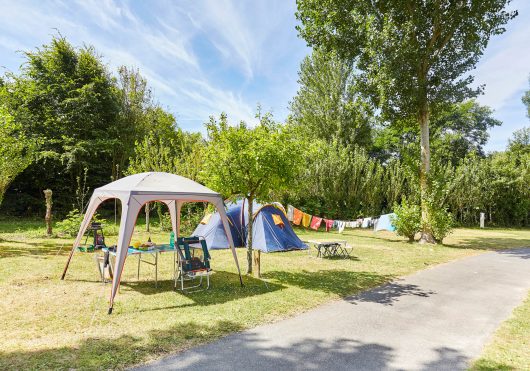 tente-camping-le-bois-pastel tente-camping-le-bois-pastel