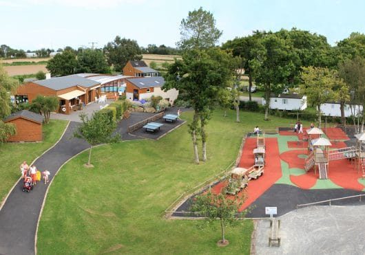 camping-cancale-le-bois-pastel